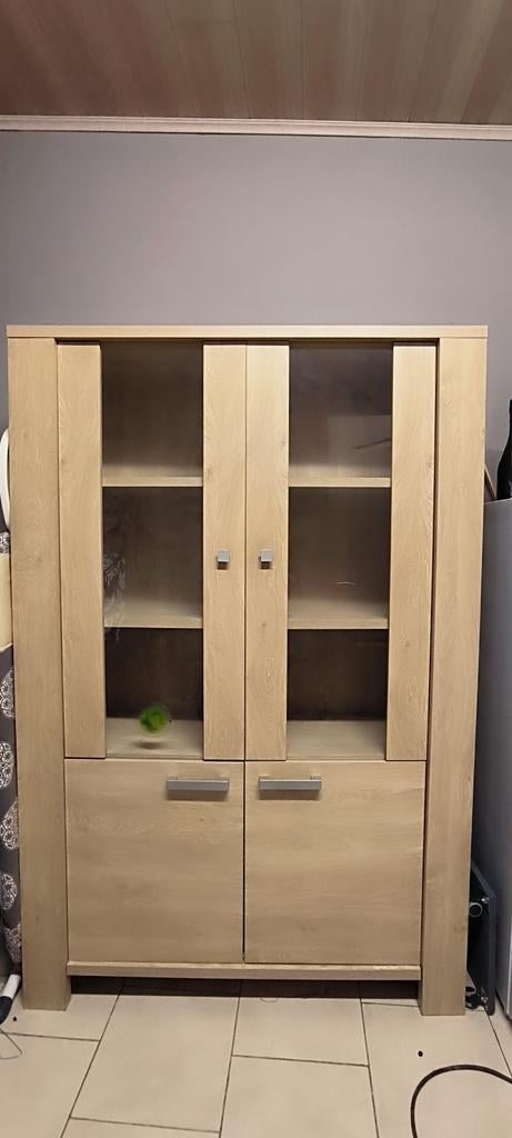 Mooie vitrinekast, Ophalen, 100 tot 150 cm, 150 tot 200 cm, 25 tot 50 cm