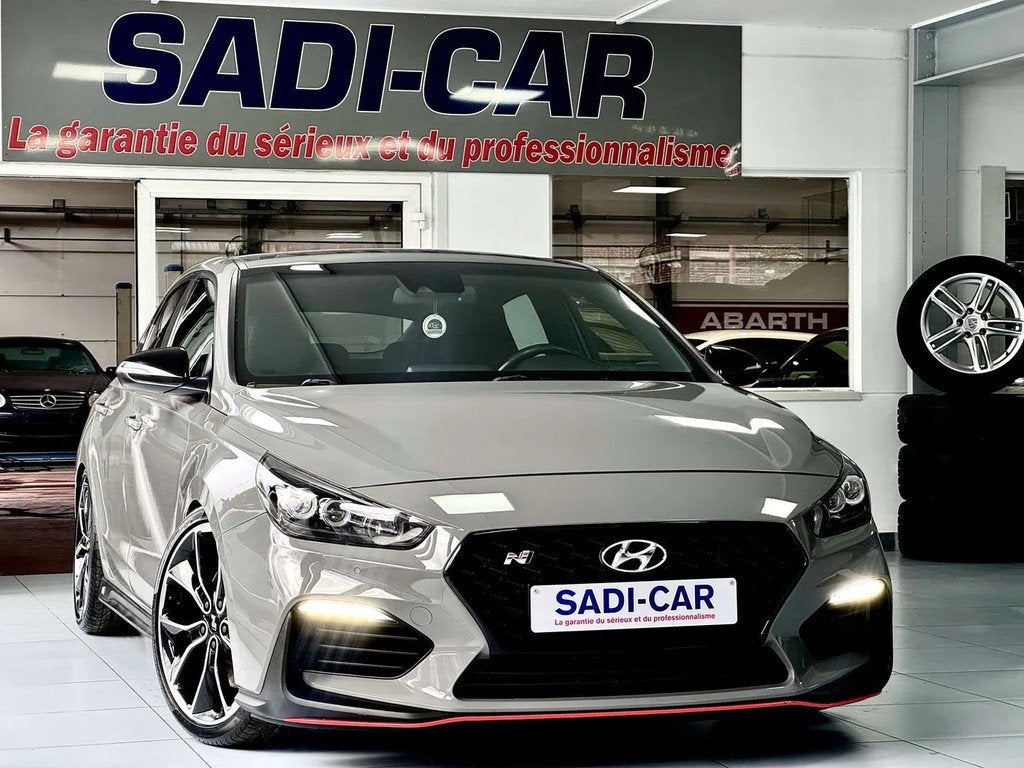 Hyundai i30 N Fastback - 2.0 T-GDi 275cv N Performance Pack, Auto's, Hyundai, 275 pk, Gebruikt, 4 cilinders, Bedrijf