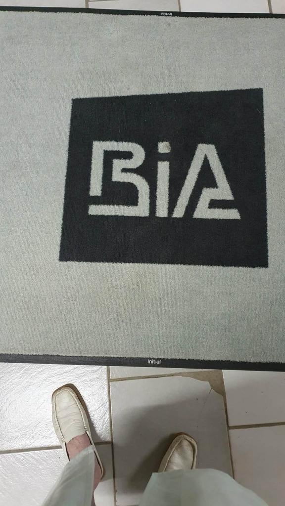 Tapis gris bonne qualité 115 x 200, Huis en Inrichting, Stoffering | Tapijten en Vloerkleden, Ophalen, Grijs