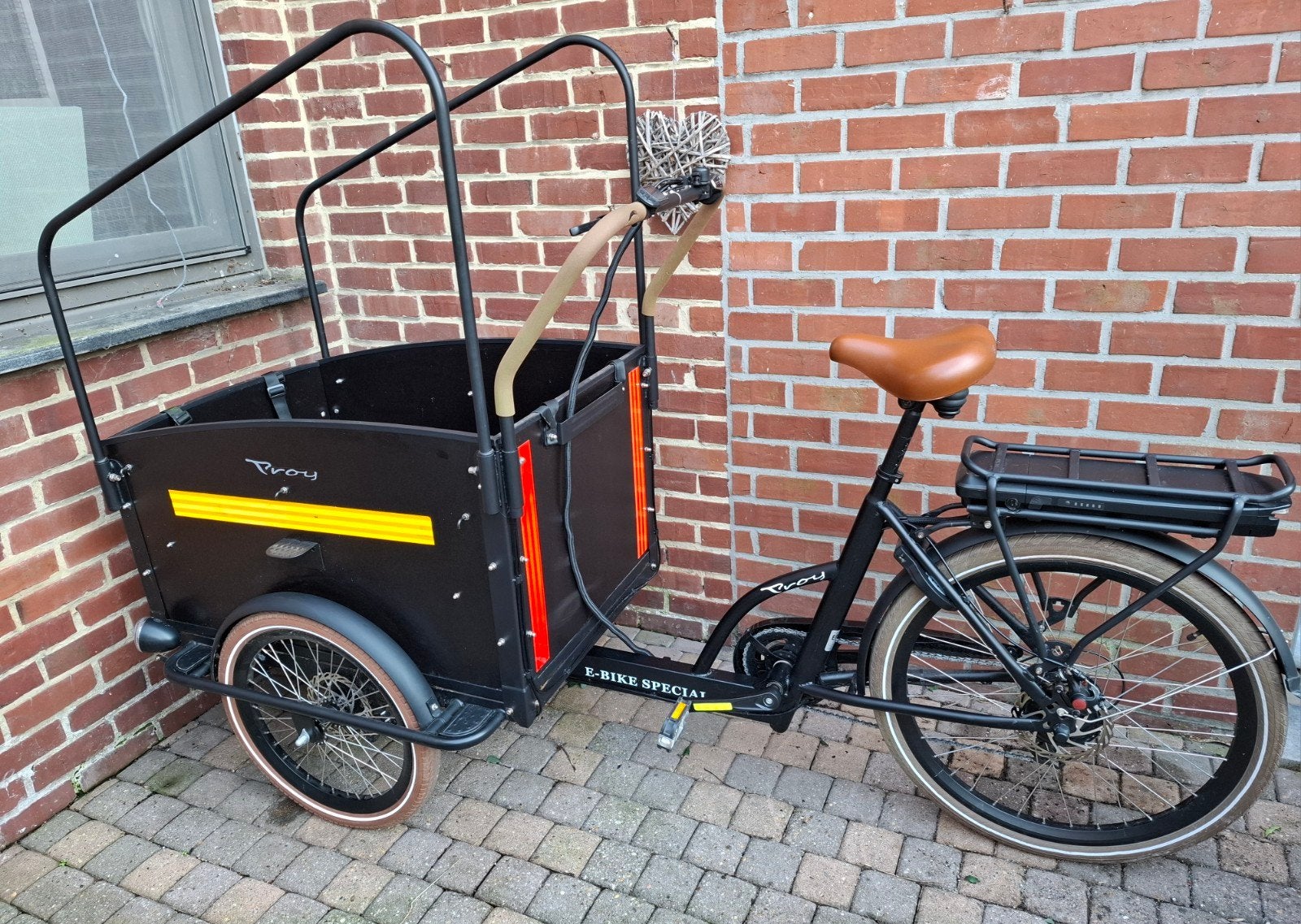 Bakfiets Troy, Ophalen
