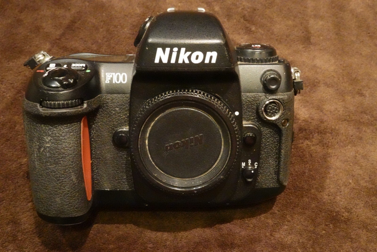 Nikon F100 analoge spiegelreflexcamera, Audio, Tv en Foto, Ophalen of Verzenden, Gebruikt, Spiegelreflex, Nikon