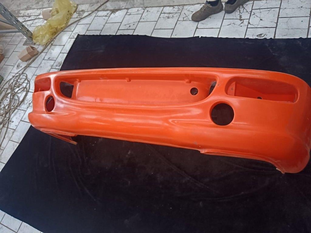 Pare-chocs avant pour Ferrari 355, Autos : Pièces & Accessoires, Neuf, Pare-chocs, Avant, Enlèvement