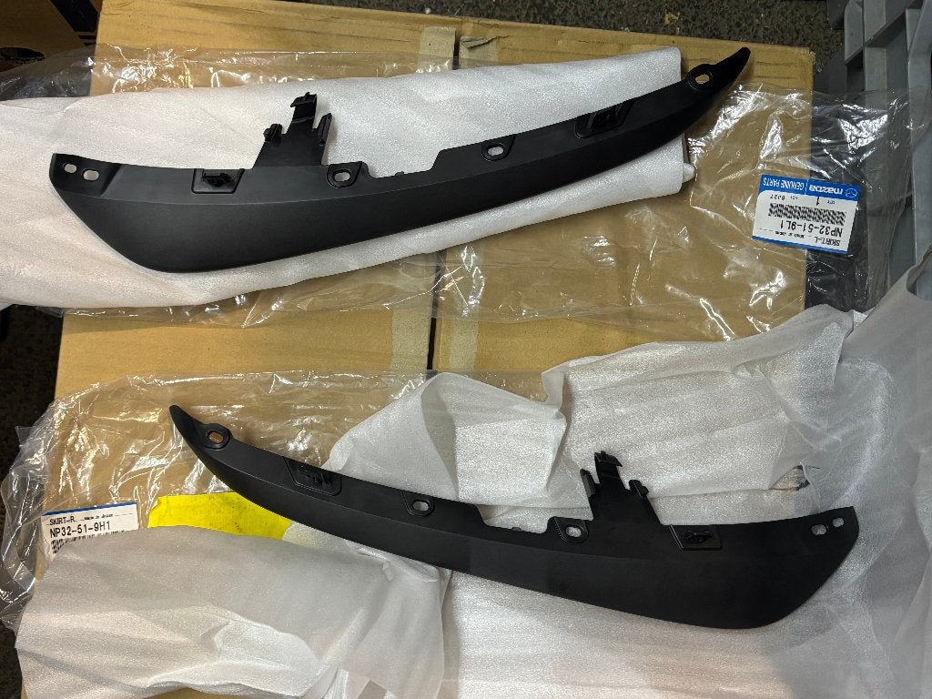 Ensemble jupe de spoiler avant original Mazda MX5 NC neuf, Enlèvement ou Envoi
