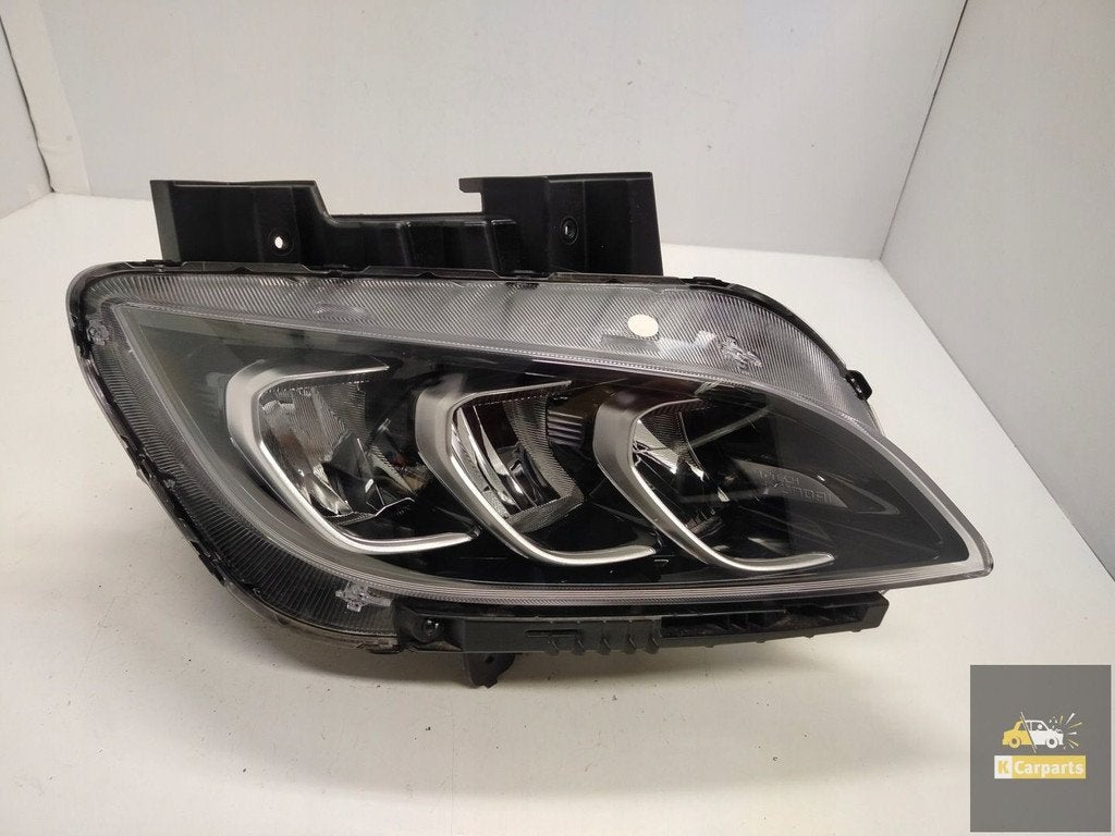 92102J9600, Hyundai Kona Lift - Lampe LED compl te droite pa, Heolleung-ro 12
06797  Seoul, Info@hyundai.com, Utilisé, Hyundai