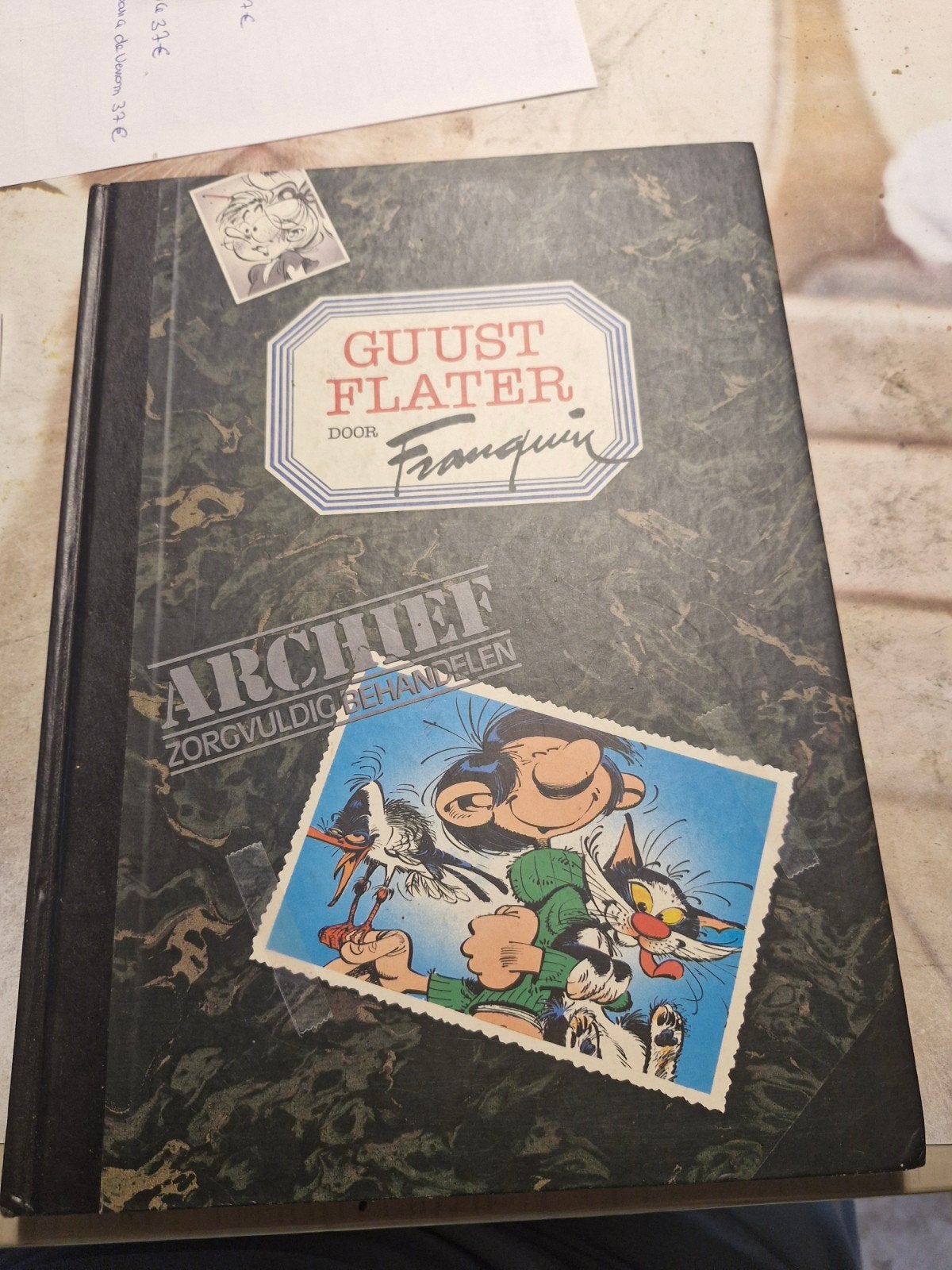 boek guust flater archief nl in goede staat, Ophalen of Verzenden, Zo goed als nieuw