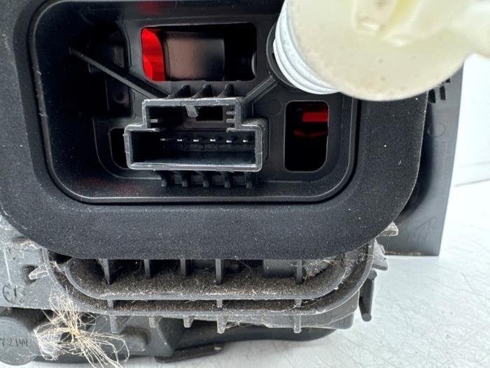 Feu arrière droit d'un Volkswagen Polo, Autos : Pièces & Accessoires, Éclairage, Volkswagen, -, 3 mois de garantie, Utilisé