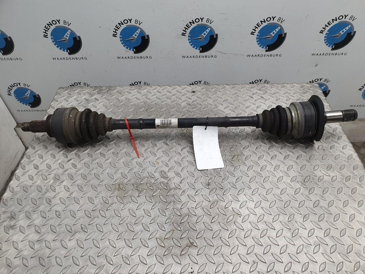 BMW 1 SERIES F20LCI 118D CENTENNIAL HIGH  AANDRIJFAS R 33208, Enlèvement ou Envoi, Utilisé, ARN reconnu
