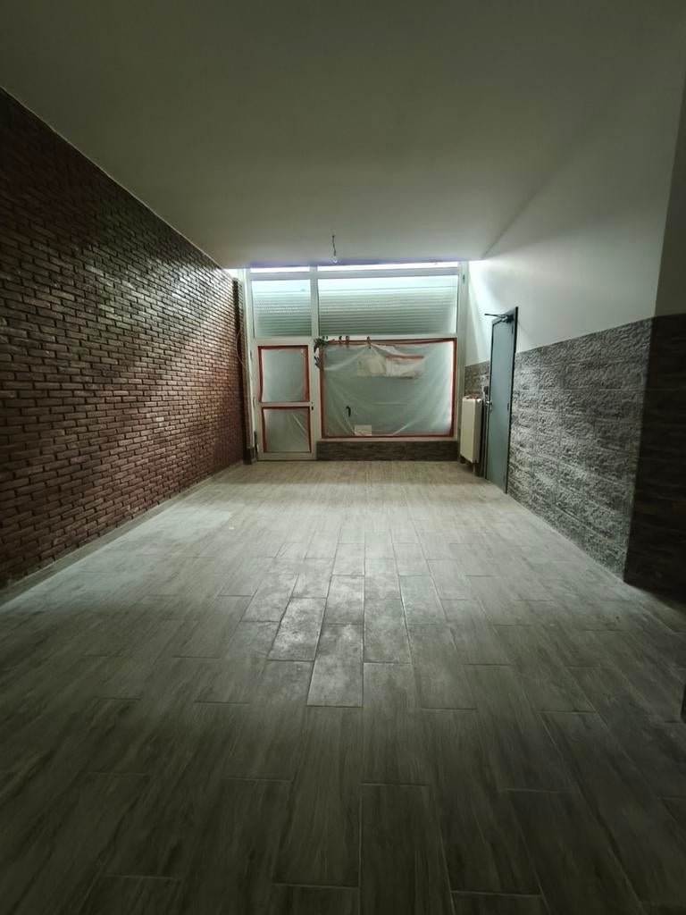 TE HUUR — Multifunctionele ruimte