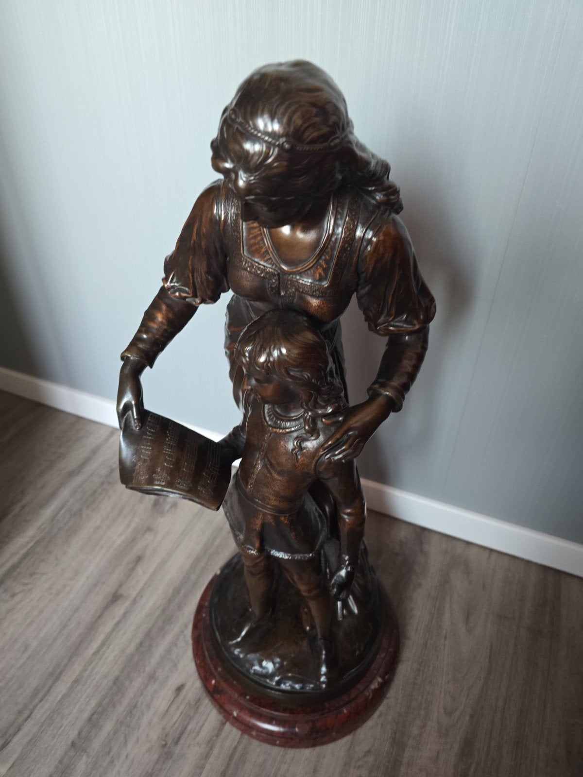 Bronzen beeld