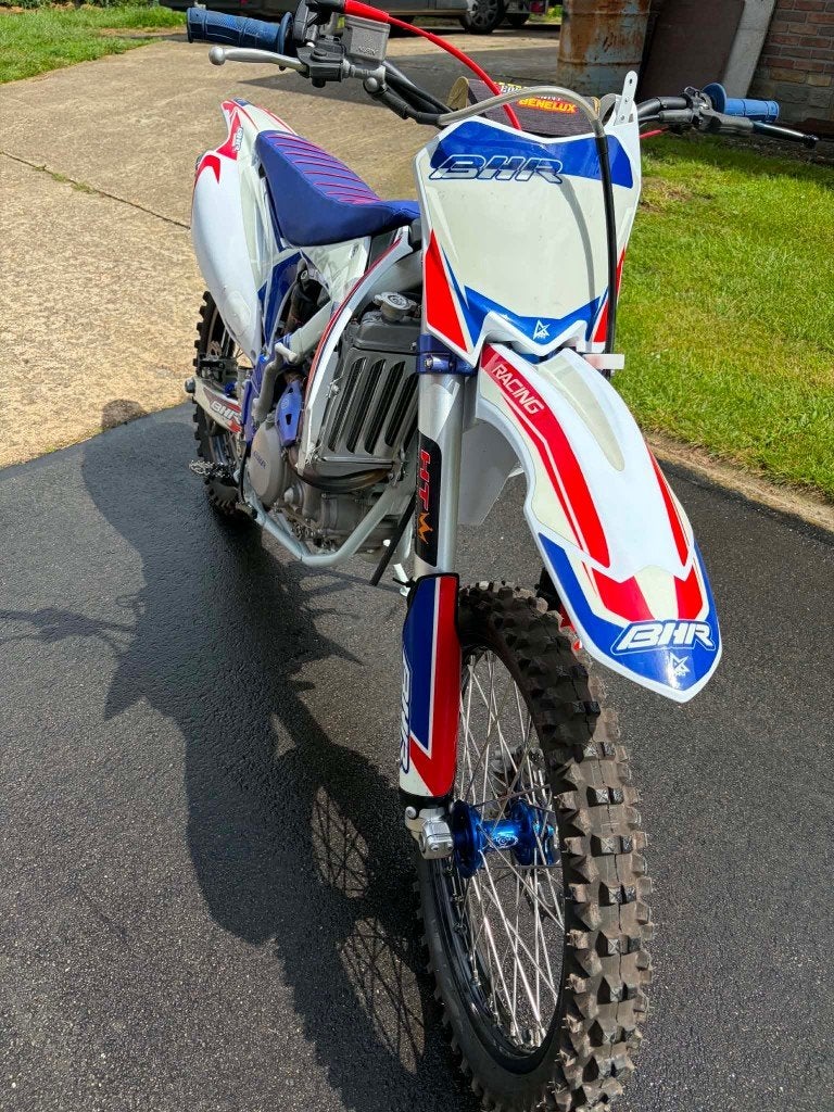 bhr 300cc  4T, Enlèvement
