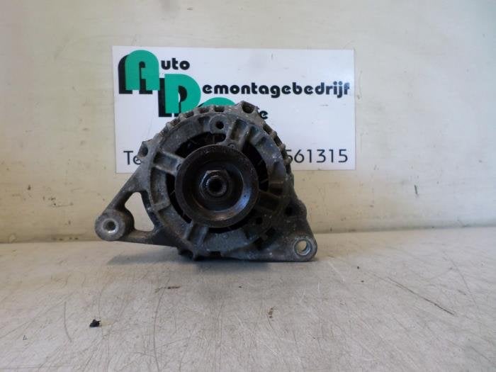 Dynamo d'un Audi A4 (A4 95-), -, 3 mois de garantie, Audi, Utilisé