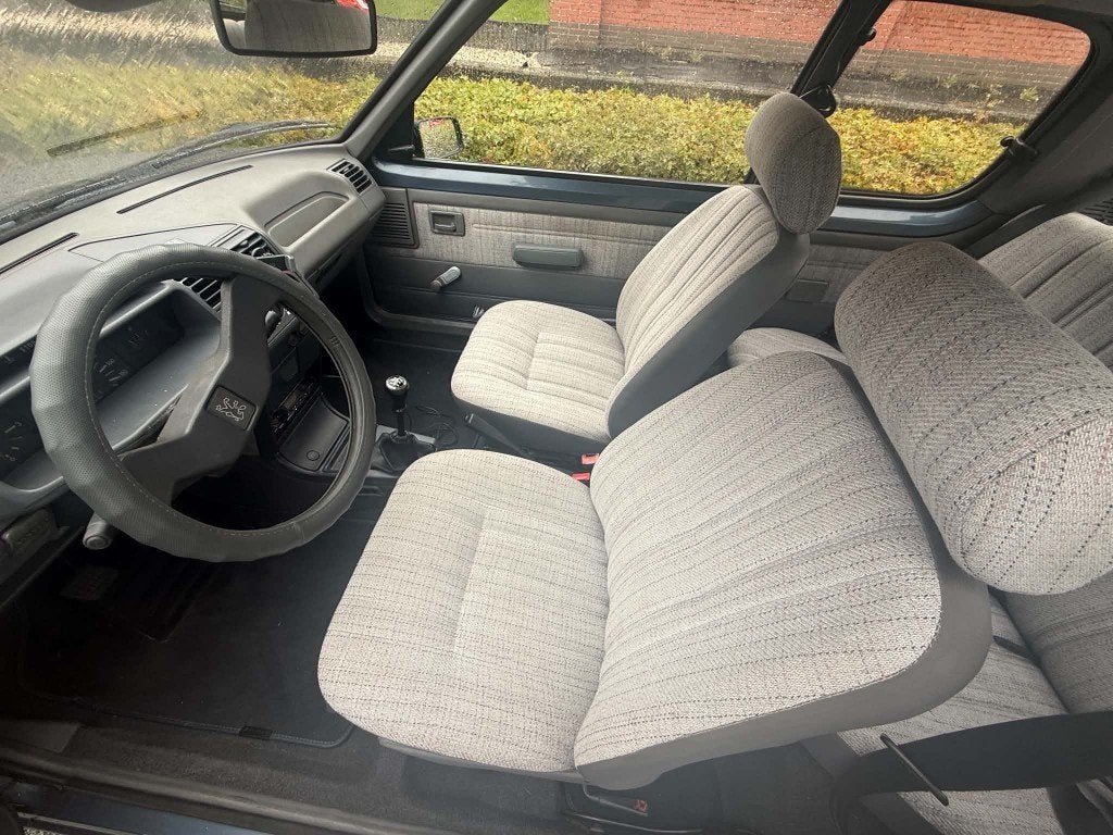 Peugeot 205 XR - oldtimer, herstelproject, foto 11
