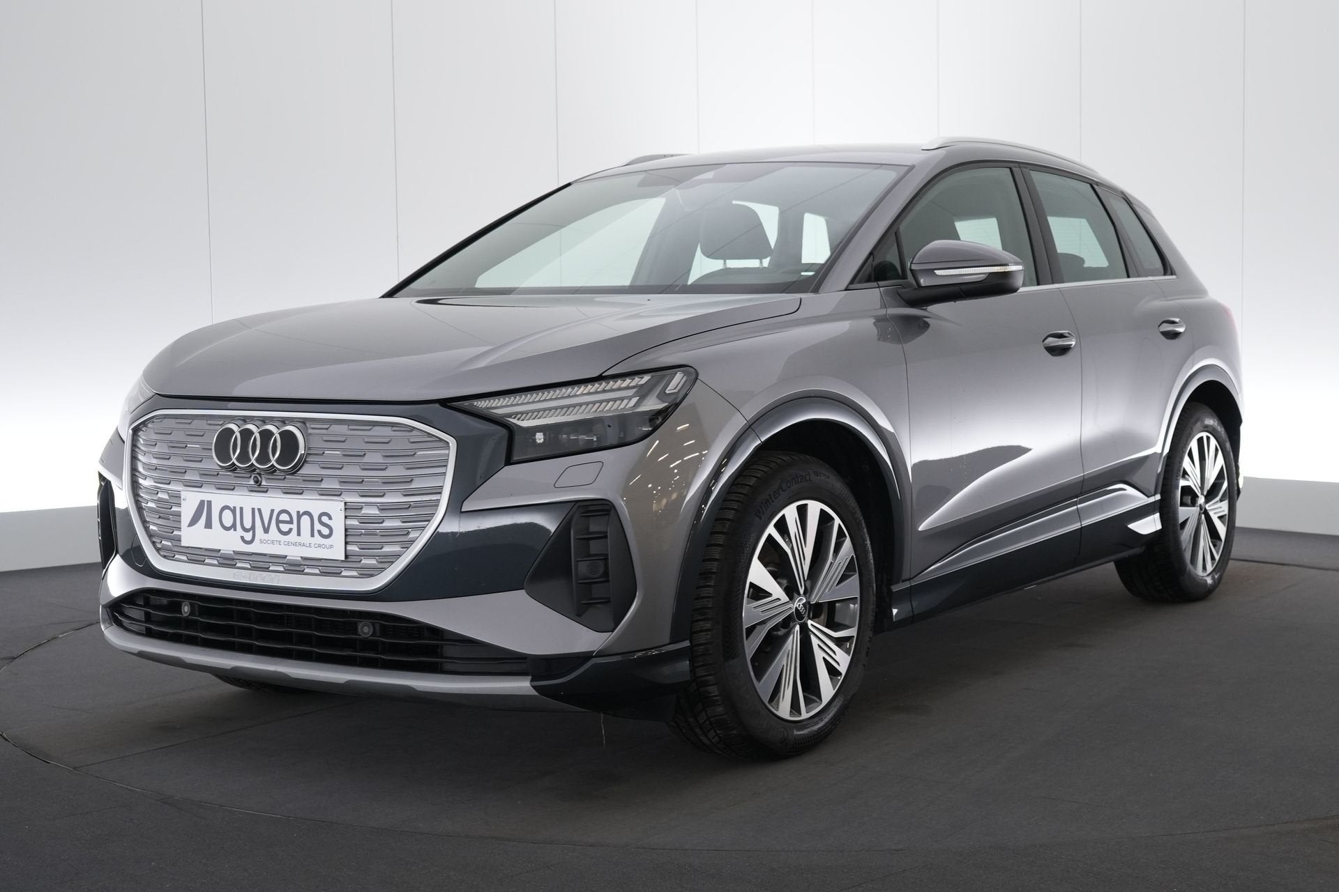 (2ESP793) AUDI Q4 E-TRON, Autos, Achat, Entreprise, Carnet d'entretien, Phares entièrement LED