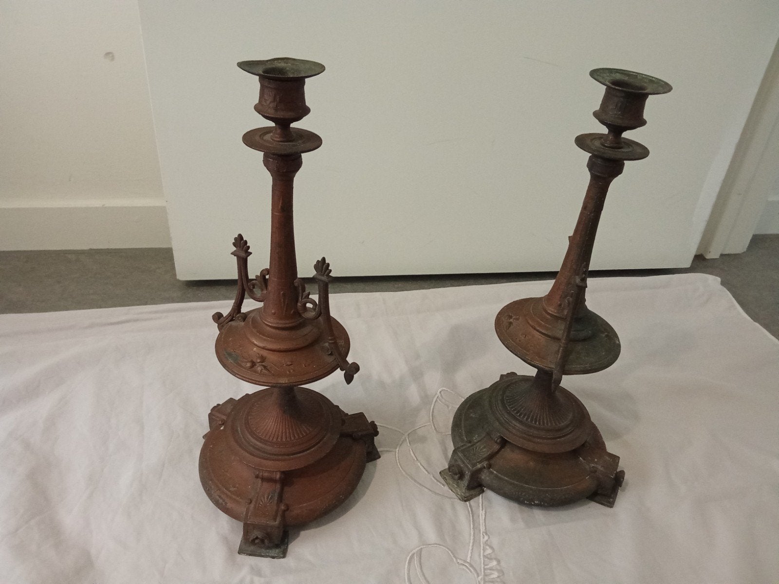 Antiek kandelaars jaar 1880, Antiek en Kunst, Ophalen of Verzenden, Koper of Brons