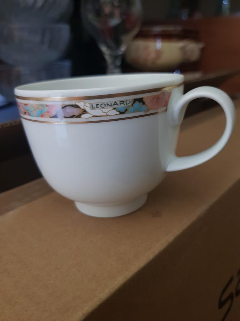 Volledig servies Hutschenreuter Galleria Leonard Paris, Antiek en Kunst, Ophalen