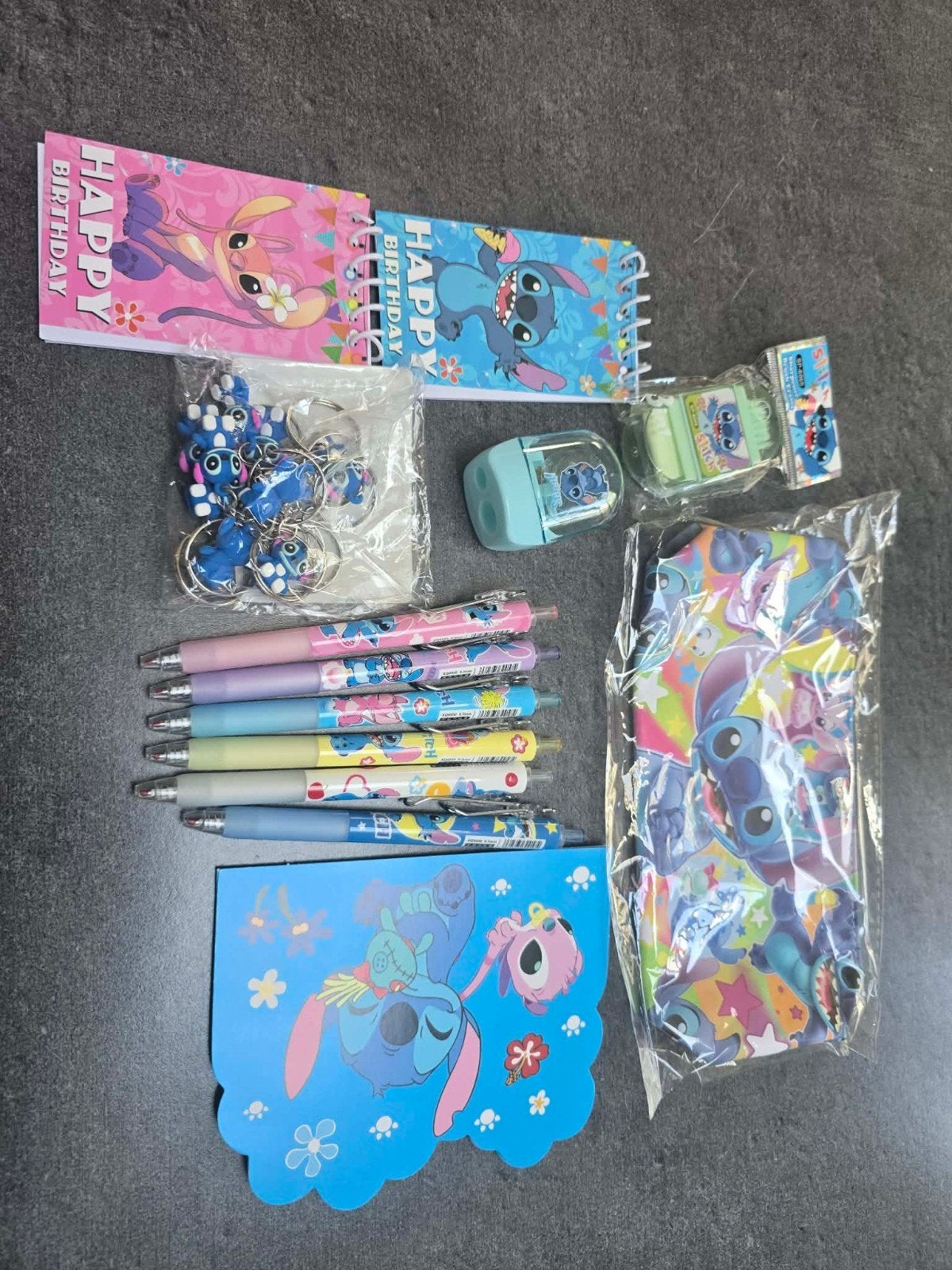 Lot papeterie/ fournitures stitch neuf complet, Enlèvement, Neuf