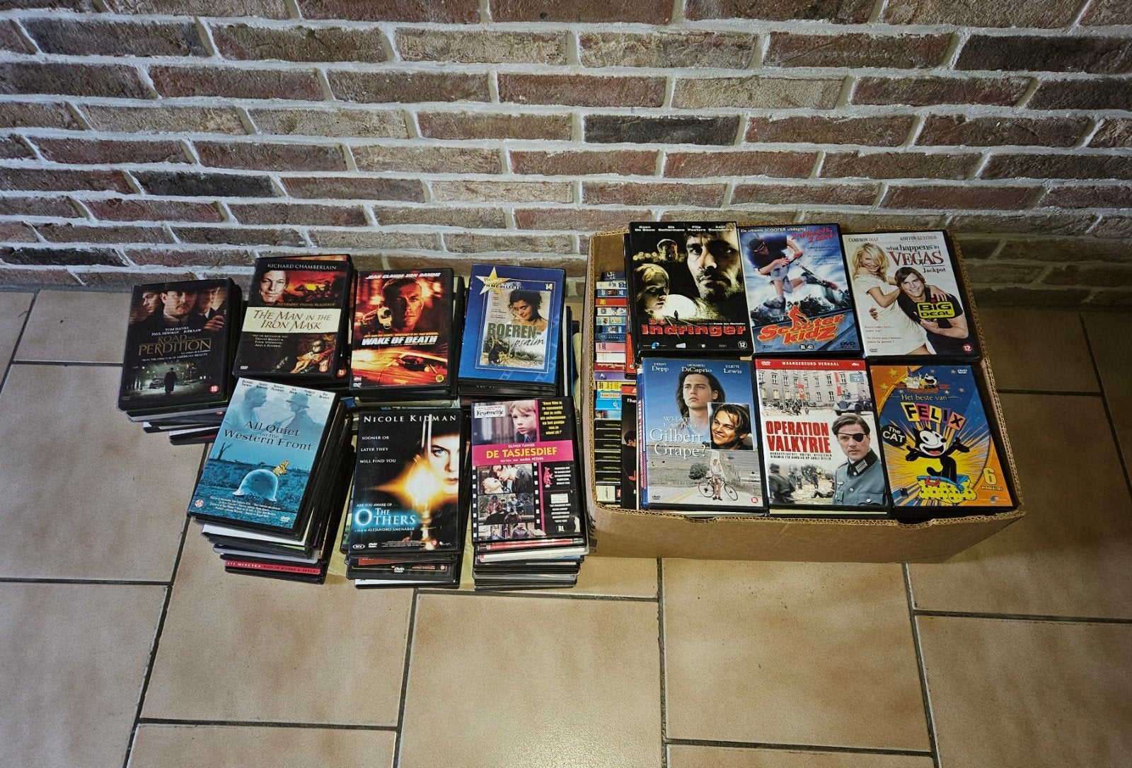 te koop dvds 177stuks voor 50euro, Ophalen
