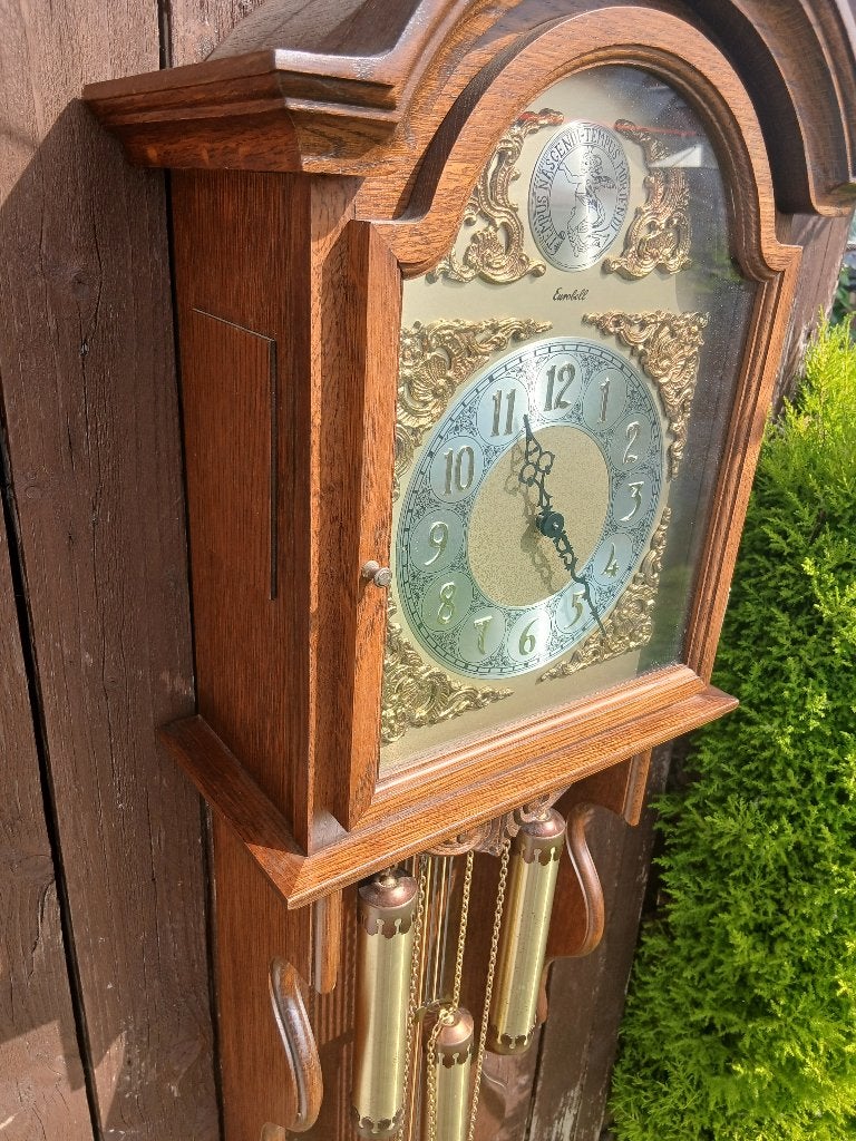 Eikenhouten hangklok, Ophalen