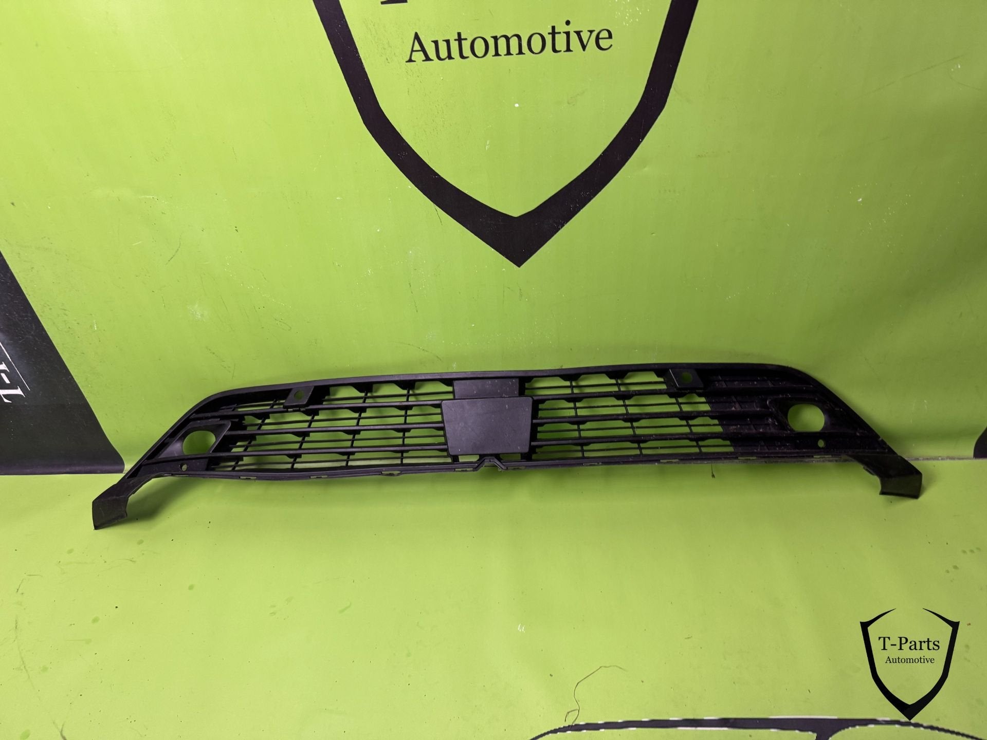 calandre de pare-chocs avant Opel Astra L 9839967580, Pare-chocs, Opel Automobile GmbH, Opel, Bahnhofsplatz 1
65423  Russelsheim am Main, DE