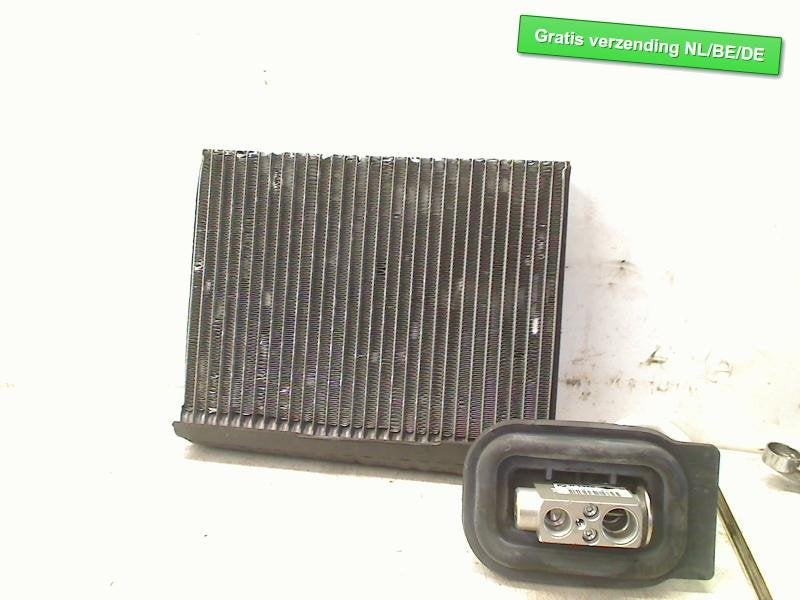 AIRCO RADIATEUR BMW X6 (E71 / E72) (64119187630), Gebruikt, BMW, Petuelring 130
80809  München, DE, Bayerische Motoren Werke AG