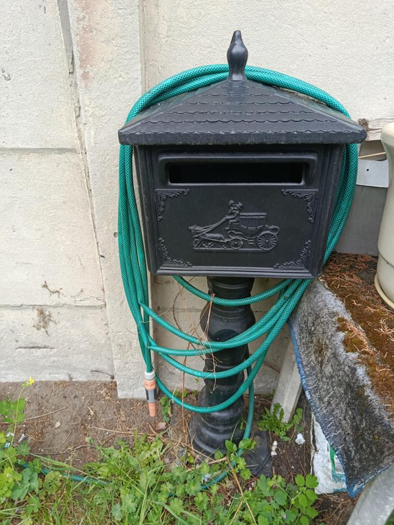 Brievenbus plastic zwart, Ophalen