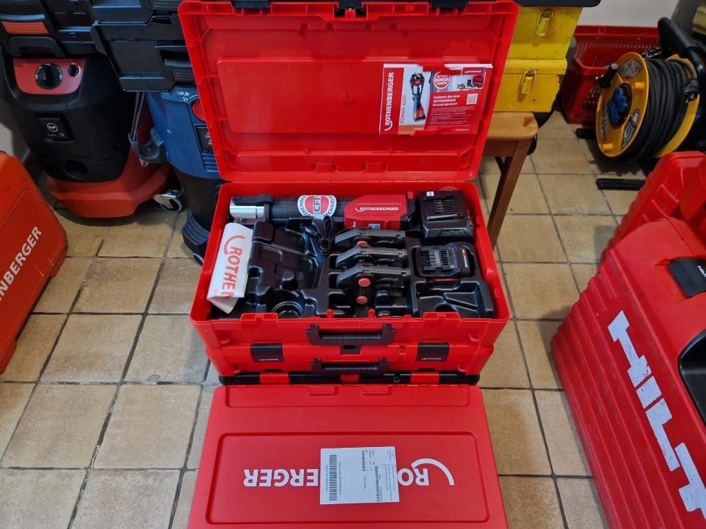 Rothenberger Kit Romax 4000 SV15-18-22 mm 4 Ah, Enlèvement, Neuf, Autres types