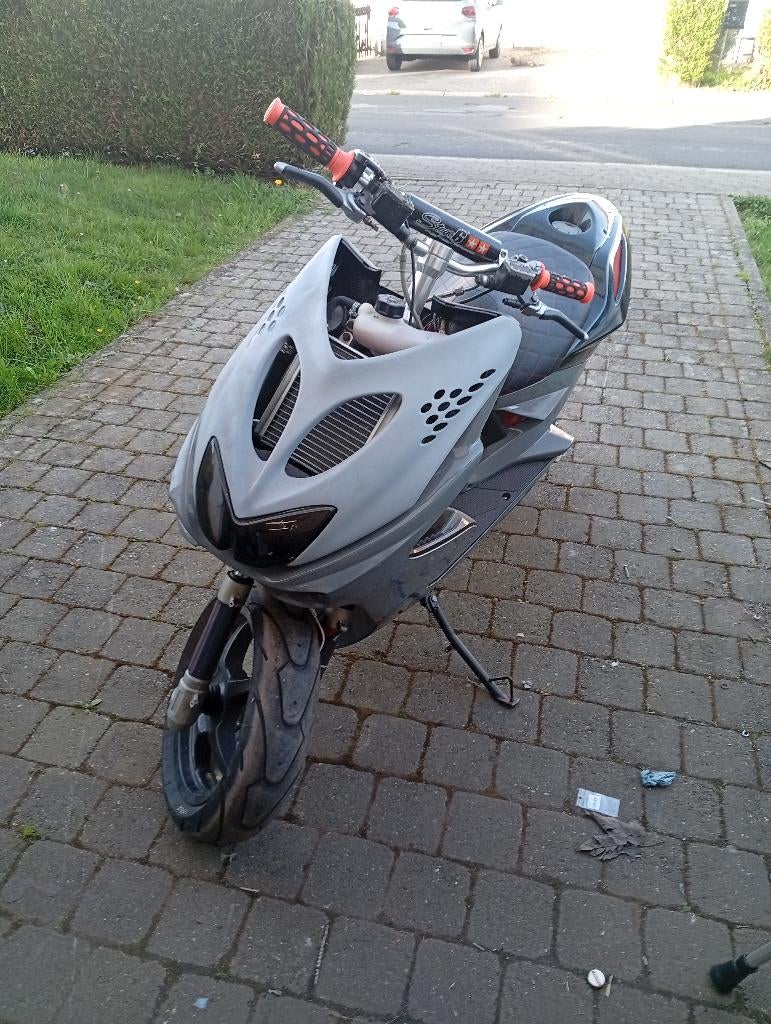 NITRO / AEROX CLASSE A, Vélos & Vélomoteurs, Scooters | Yamaha, Aerox, Enlèvement, Utilisé, Classe A (25 km/h)