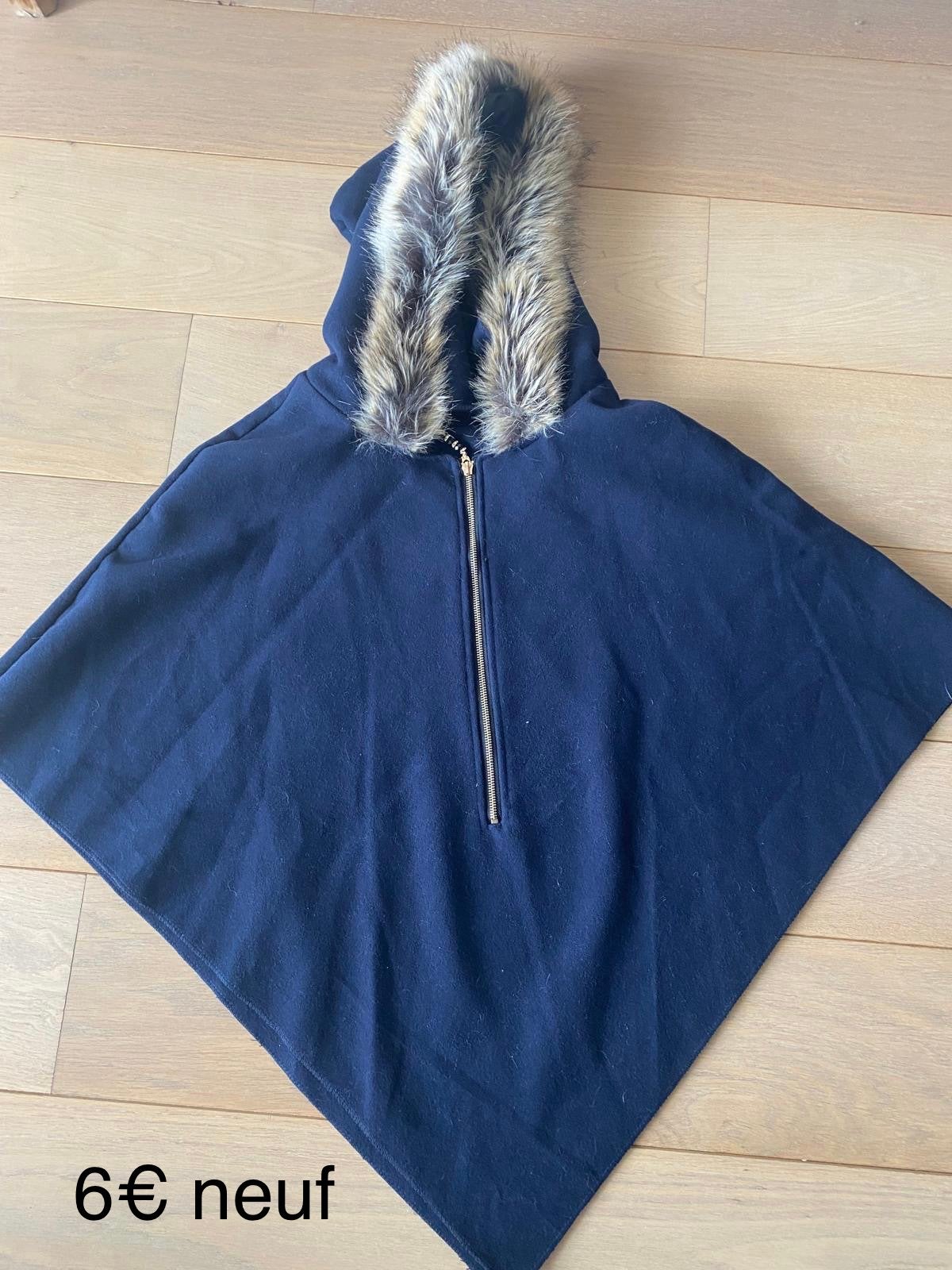 Vêtements femme, Enlèvement, Comme neuf