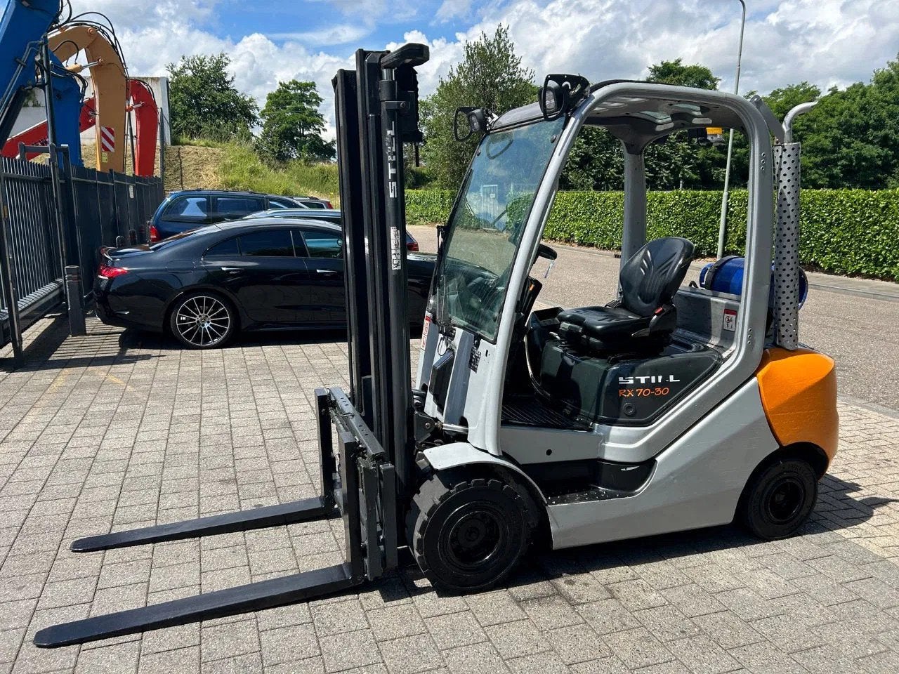 Still RX70-30T Heftruck (année de construction 2013), Articles professionnels, Machines & Construction | Chariots élévateurs & Transport interne