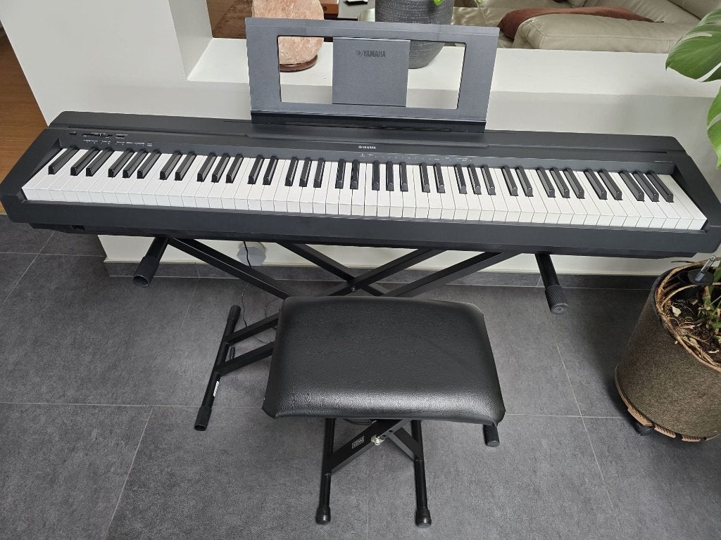 Digitale piano Yamaha P-45, Musique & Instruments, Pianos, Comme neuf, Digital, Enlèvement, Piano
