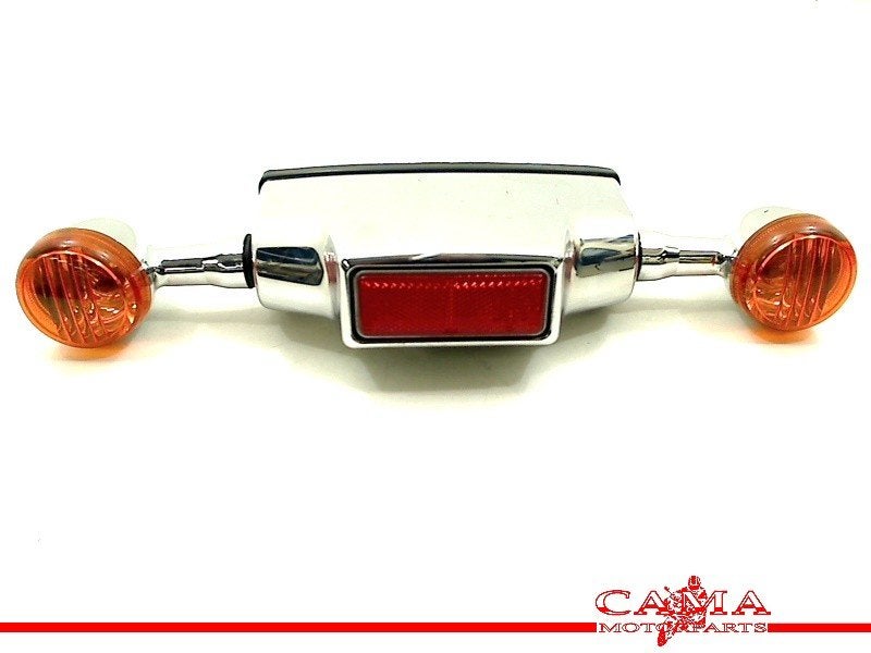 ECLAIRAGE DE PLAQUE VLR 1800 / C 1800 (VLR1800 C1800), Dhr. S. di Majo, Utilisé, Info@cama-motorparts.nl, P.J. Troelstraweg 8 8
3144 CX  MAASSLUIS, NL