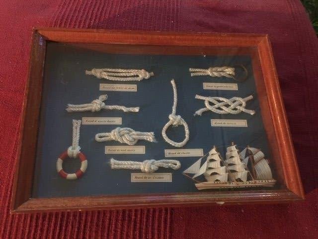 Amerikaanse doos met zeeknopen, Verzamelen, Scheepvaart, Verzenden, Gebruikt, Zeilboot, Overige typen