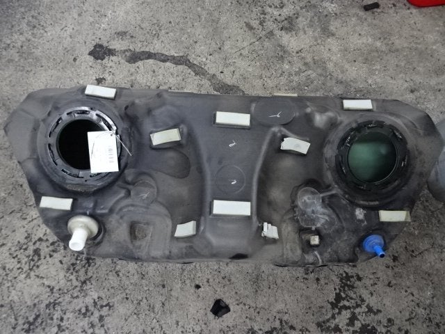 BRANDSTOFTANK Ford USA Mustang VI Fastback (01-2014/04-2023), Gebruikt, Kunden@ford.com, Amerikaanse onderdelen, Henry-Ford-Straße  1
50735  Köln, DE
