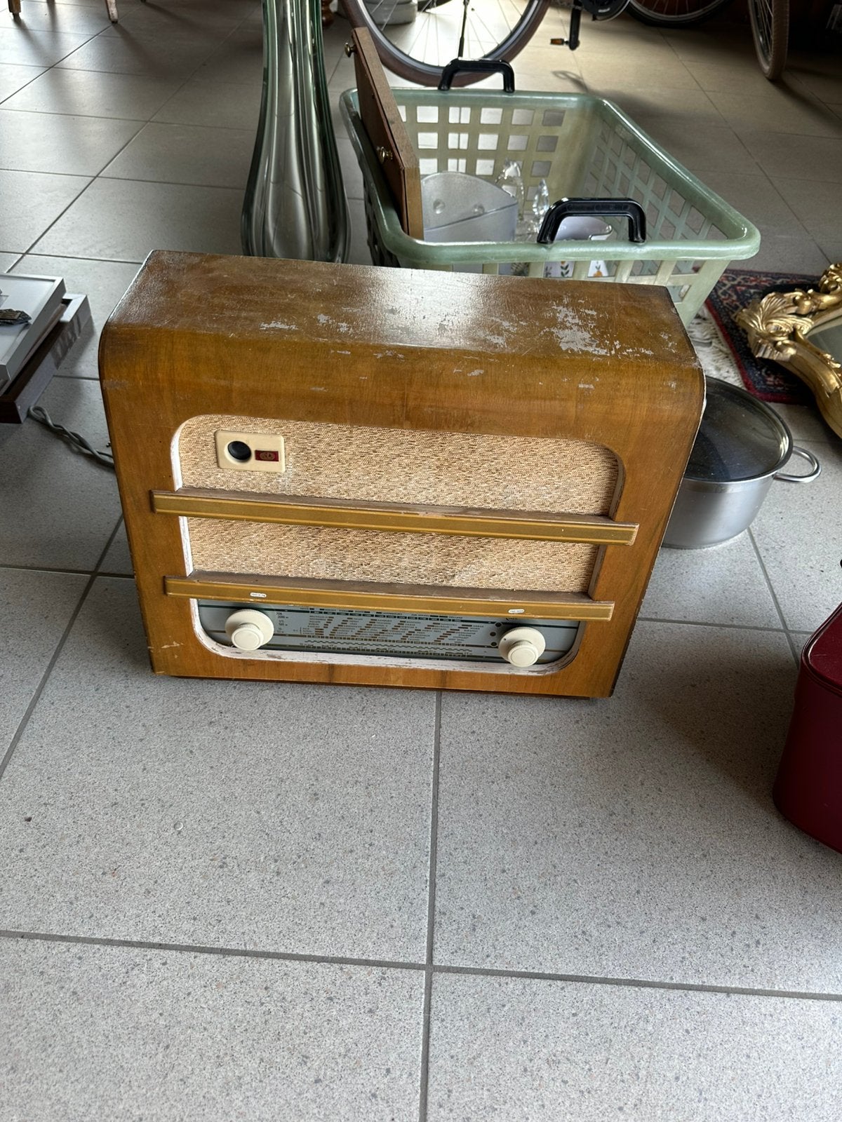 Oude radio, Ophalen, Zo goed als nieuw