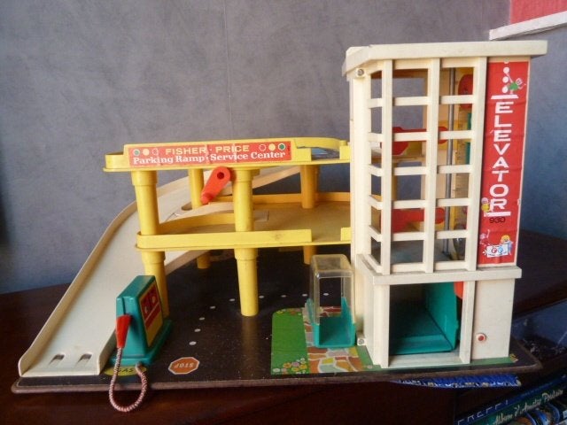 Fisher Price Toys vintage garage 930, jaren 70, 45x40x27cm., Kinderen en Baby's, Speelgoed | Fisher-Price, Ophalen of Verzenden