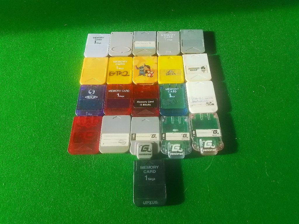 Lot de 20 cartes memoire ps1 ps2 le tout pour 45 euros, Consoles de jeu & Jeux vidéo, Enlèvement, Utilisé