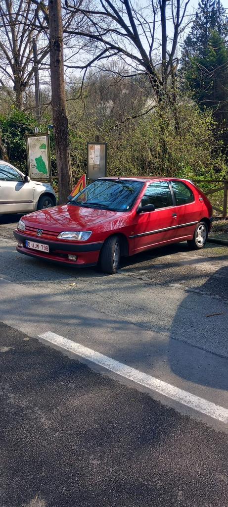 Peugeot 306 xs oldtimer, Auto's, Voorwielaandrijving, Zwart, 1600 cc, Leder