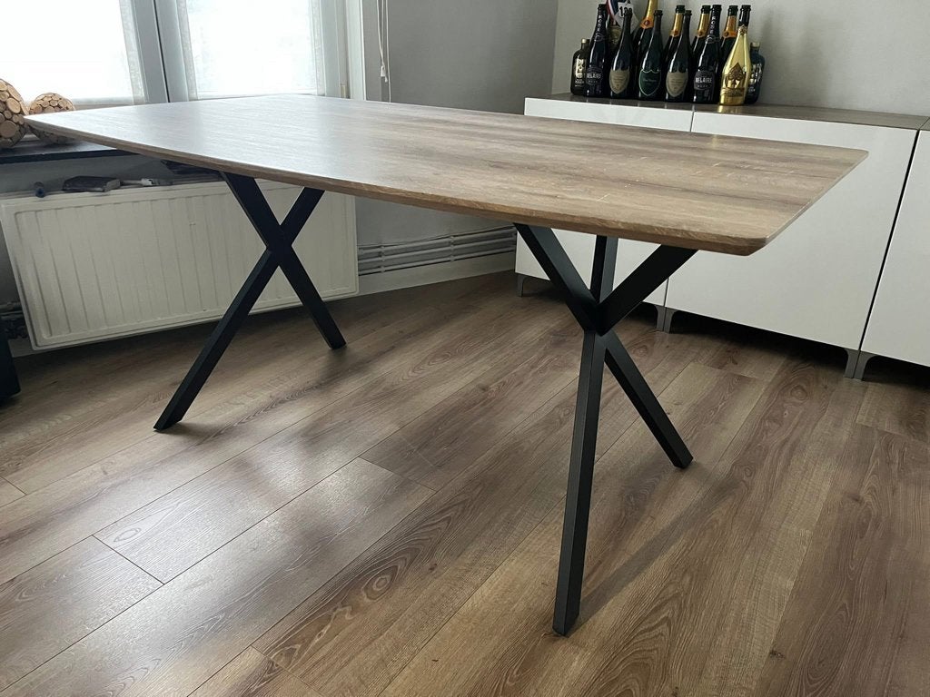 keukentafel, Enlèvement