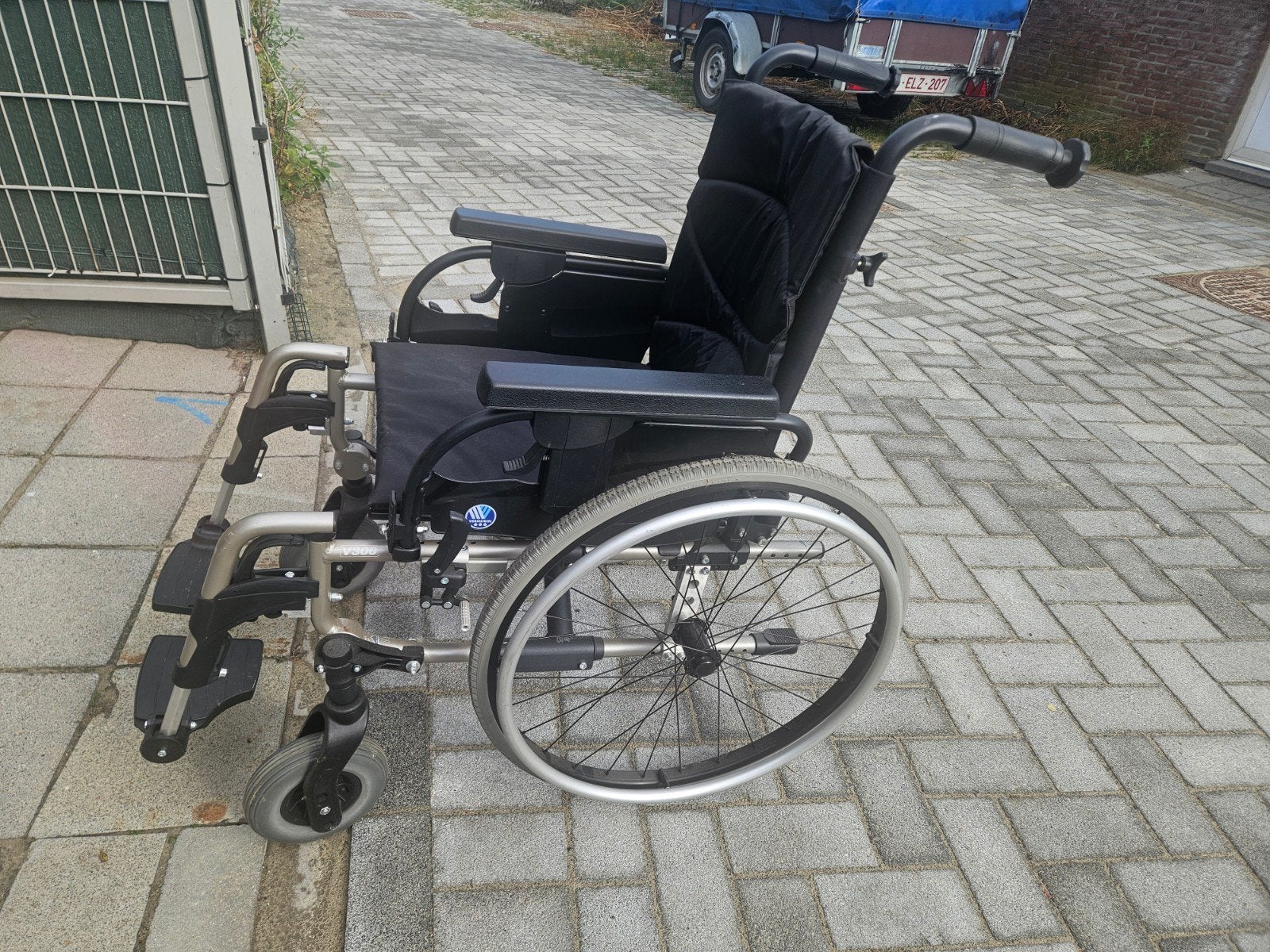 chaise roulant  marque vermeiren, Divers, Enlèvement ou Envoi