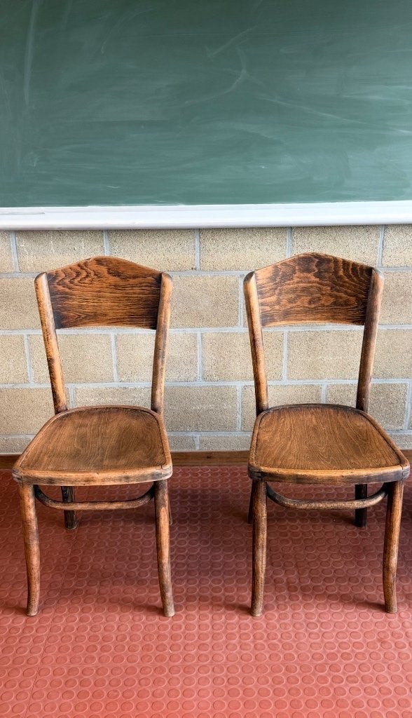 Ensemble de 4 chaises vintage tchécoslovaques en bois courbé, Antiquités & Art, Enlèvement