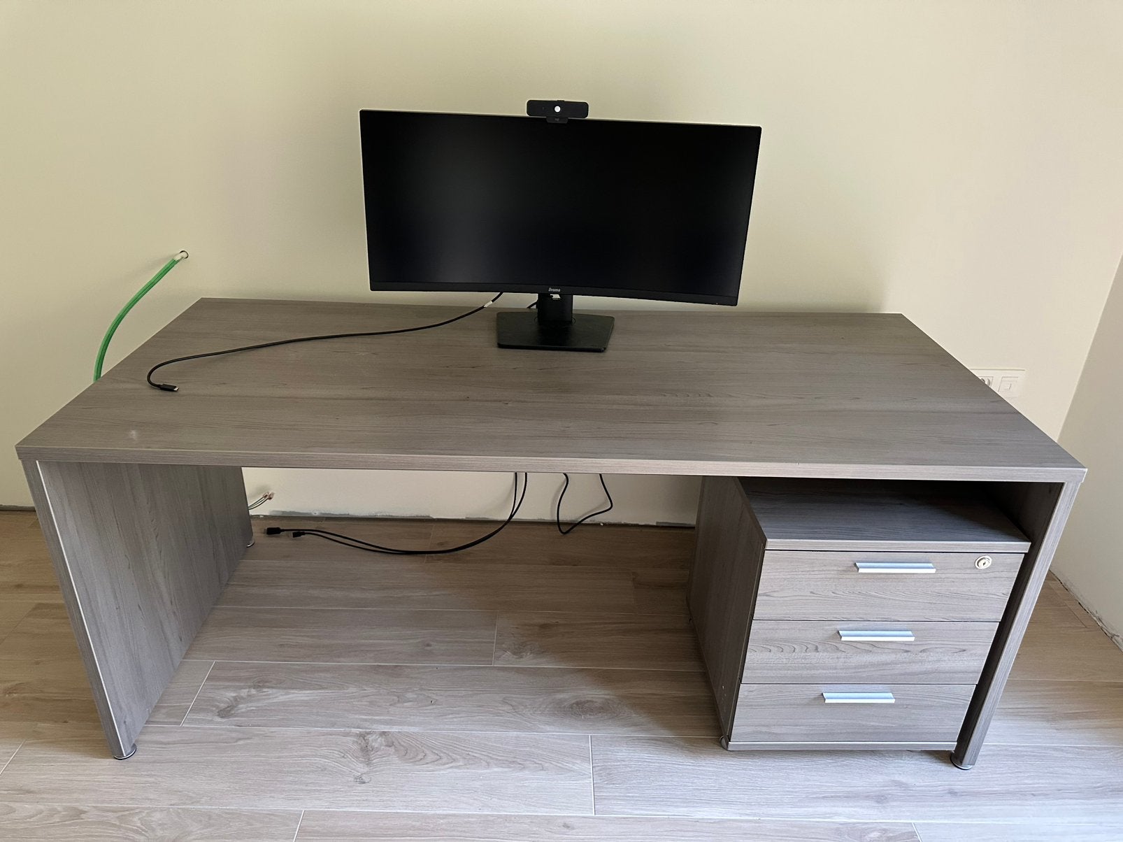 Bureau met ladeblok, Enlèvement, Utilisé, 80 cm, 180 cm