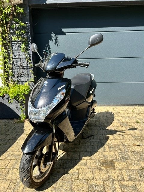 Peugeot Kisbee 50cc – 45 km/h – 2015 – 16 709 km, Motos, Enlèvement