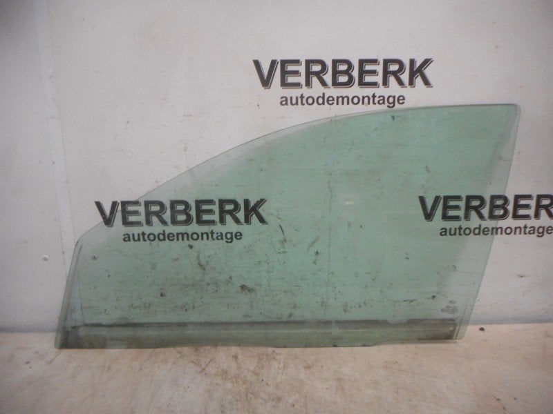 PORTIERRUIT LINKS VOOR Ford Mondeo III Wagon, Gebruikt, Henry-Ford-Straße  1
50735  Köln, DE, Ford-Werke GmbH, Kunden@ford.com