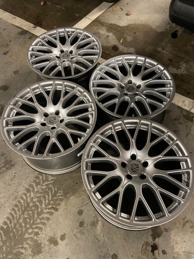 Jantes 19 pouces, Ophalen, Gebruikt
