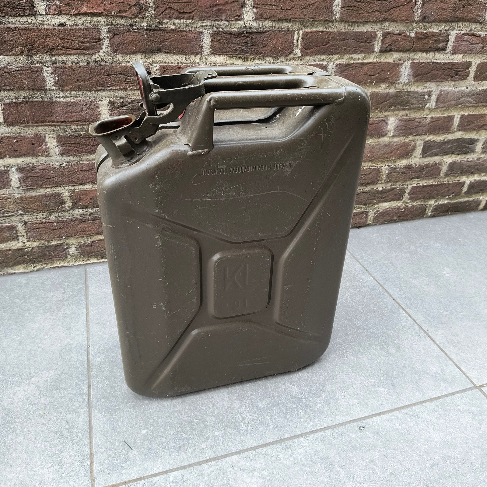 metalen groene Jerrycan, Auto-onderdelen, Ophalen of Verzenden