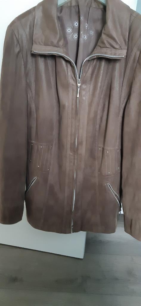 Lichtbruin vestje van Lebek, Enlèvement, Taille 38/40 (M)