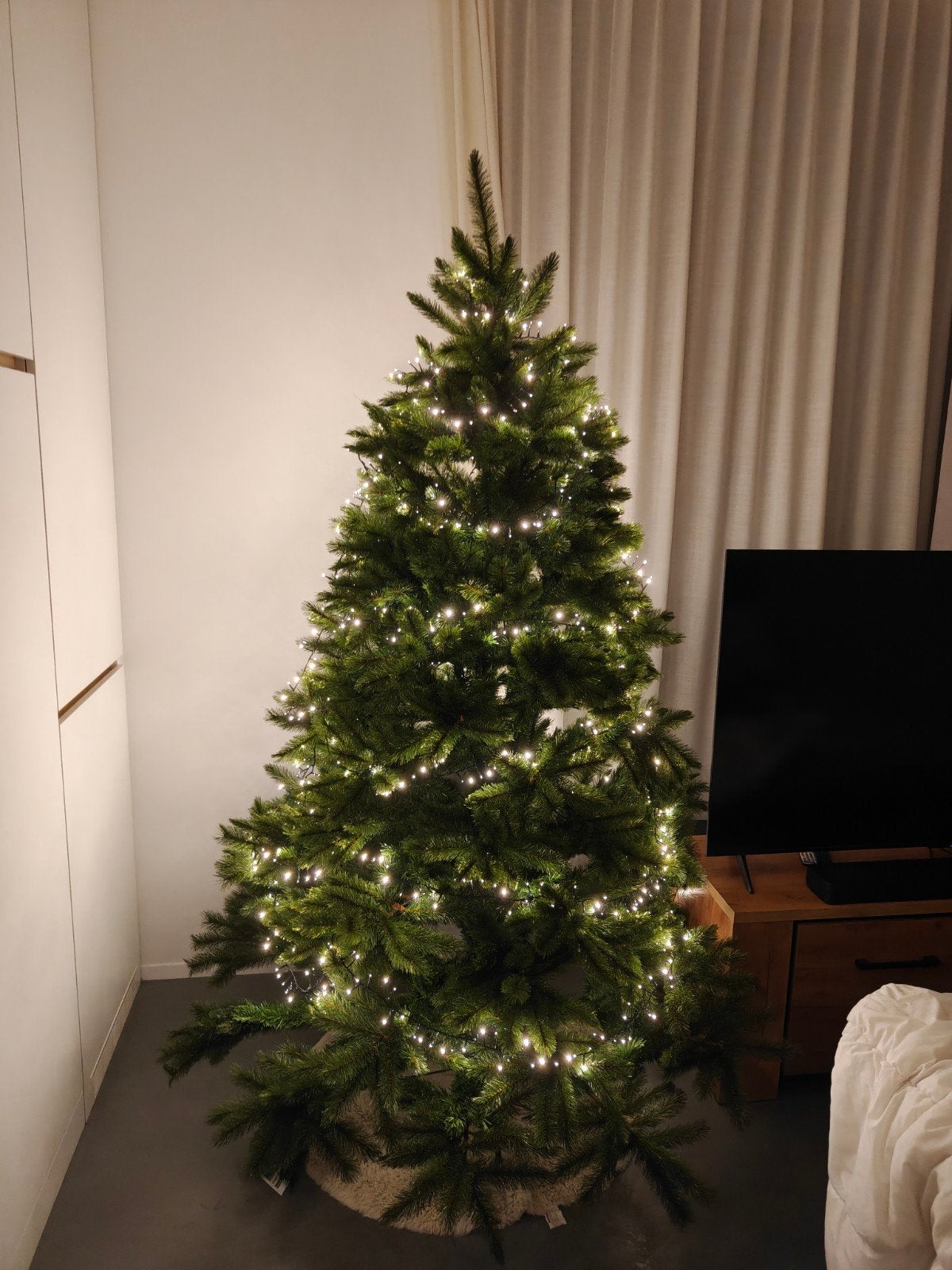 NIEUWE kerstboom 2m30, Huis en Inrichting, Ophalen, Met verlichting