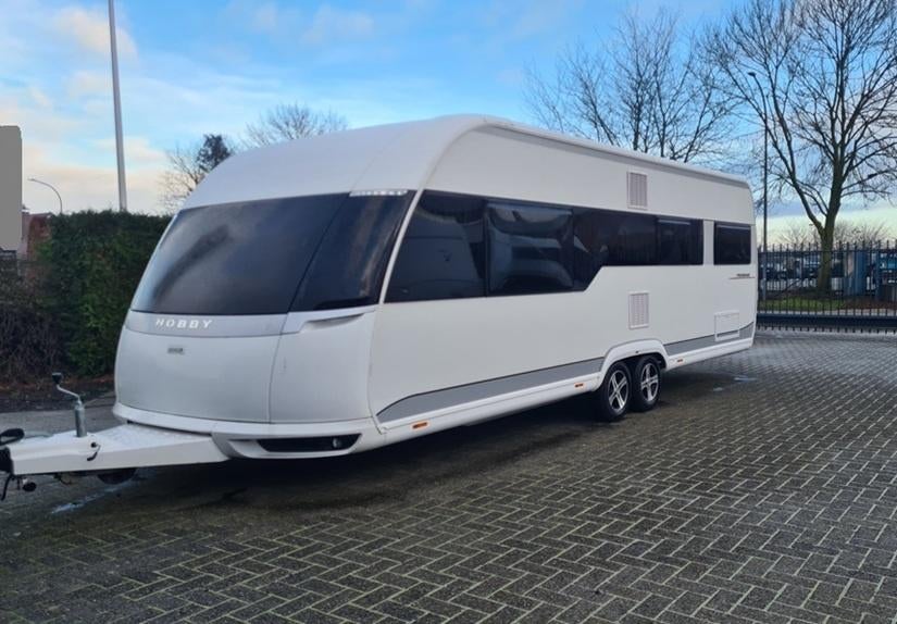 Hobby Premium 650 UFF, Bj. 2020, Mover, Airco, Caravans en Kamperen, Rondzit, Hobby, Particulier, Tot en met 4