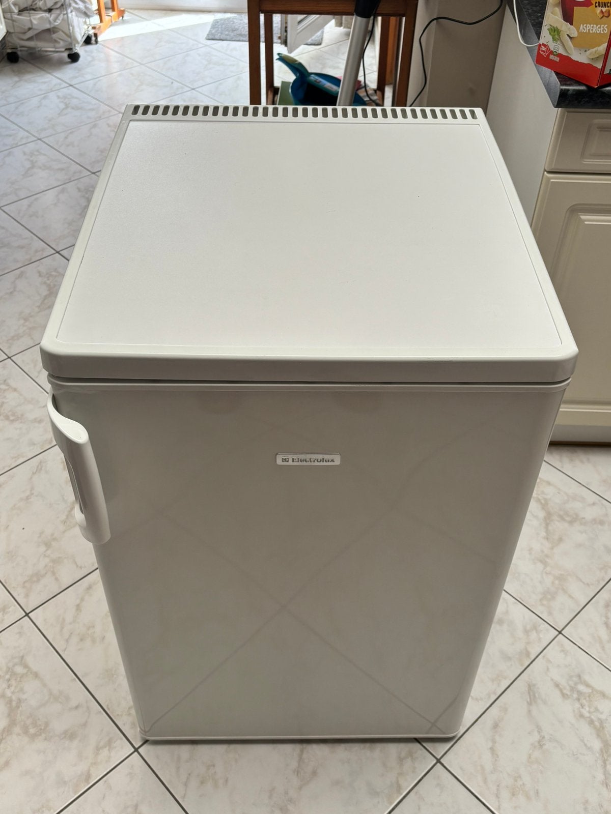 Koelkast electrolux, Minder dan 85 cm, Minder dan 60 cm, Zo goed als nieuw, Ophalen