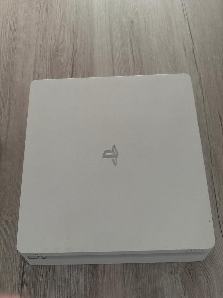 Playstation 4 slim, Games en Spelcomputers, Spelcomputers | Sony PlayStation 4, Ophalen, 500 GB, Met 2 controllers, Zo goed als nieuw